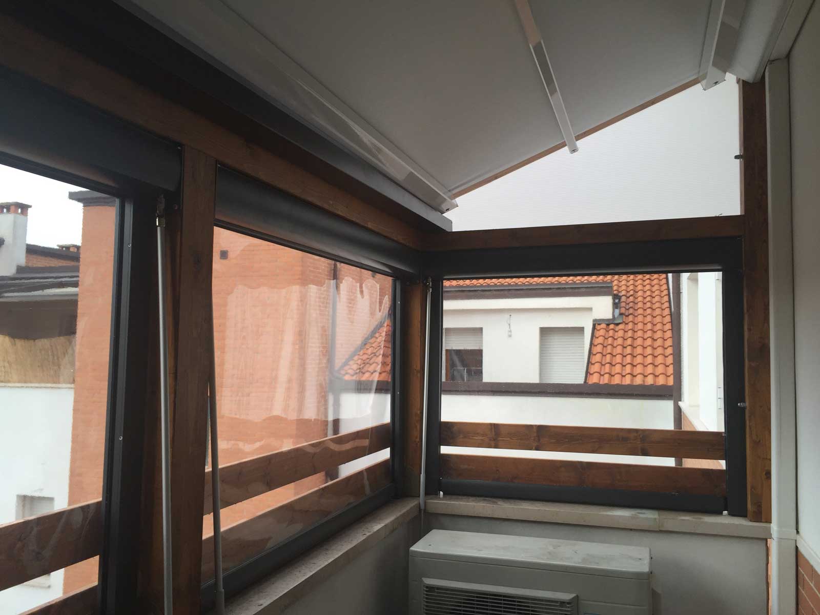 Verande da esterno: cosa sono, permessi e detrazioni Veranda su balcone